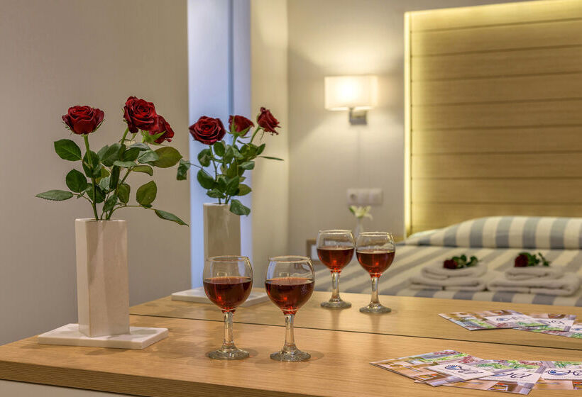 호텔 Happy Days Beach