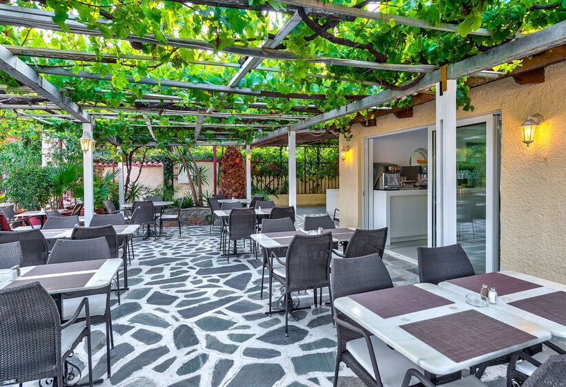 호텔 Happy Days Beach