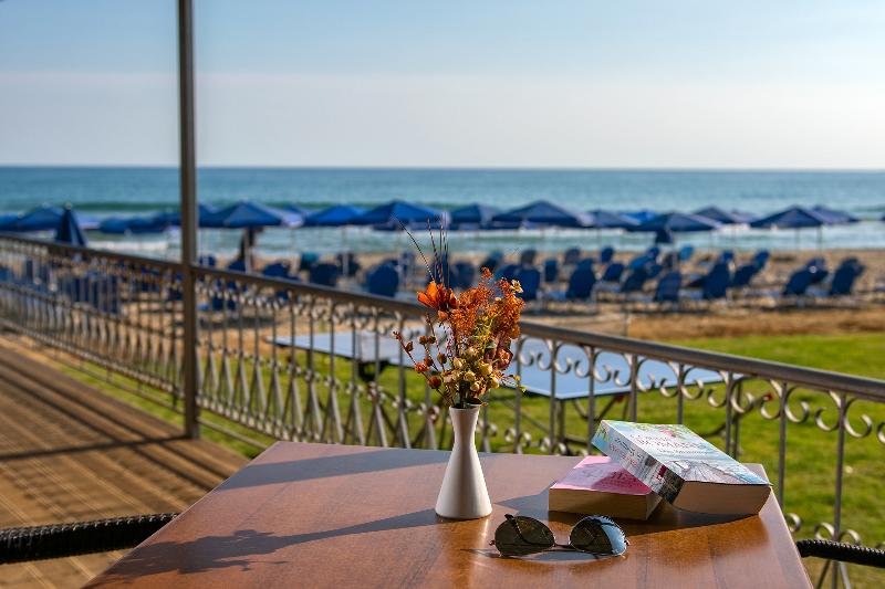 호텔 Happy Days Beach