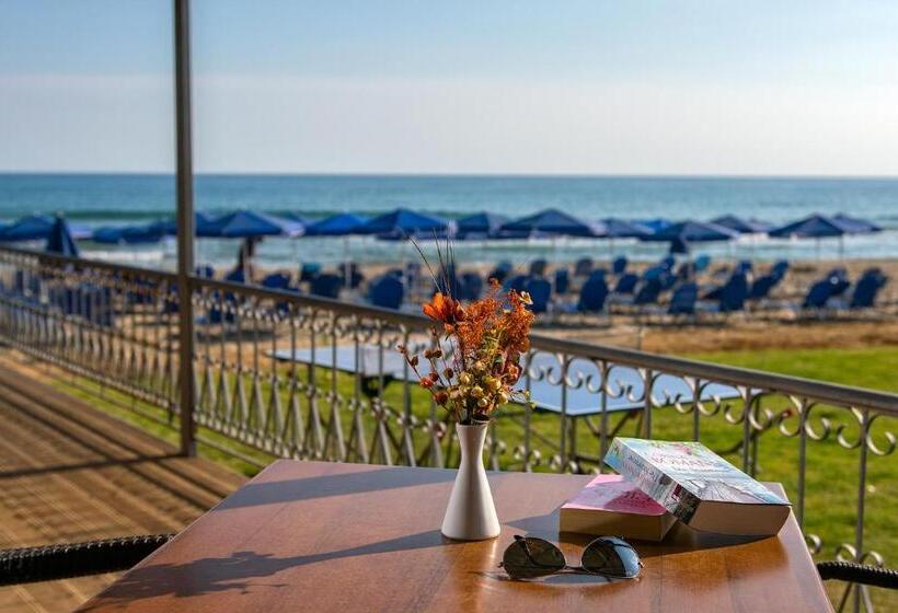 호텔 Happy Days Beach