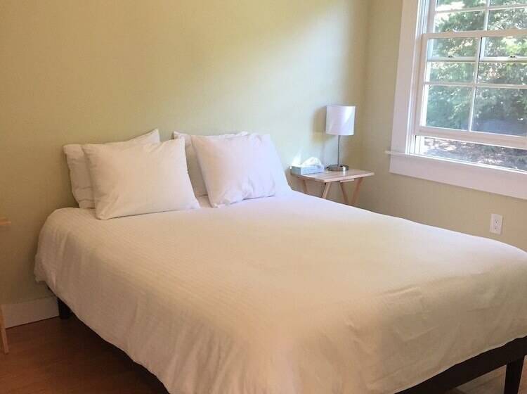 فندق Highland Dell Lodge