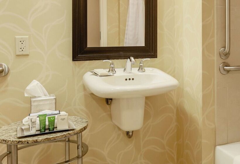 فندق Hilton Branson Convention Center