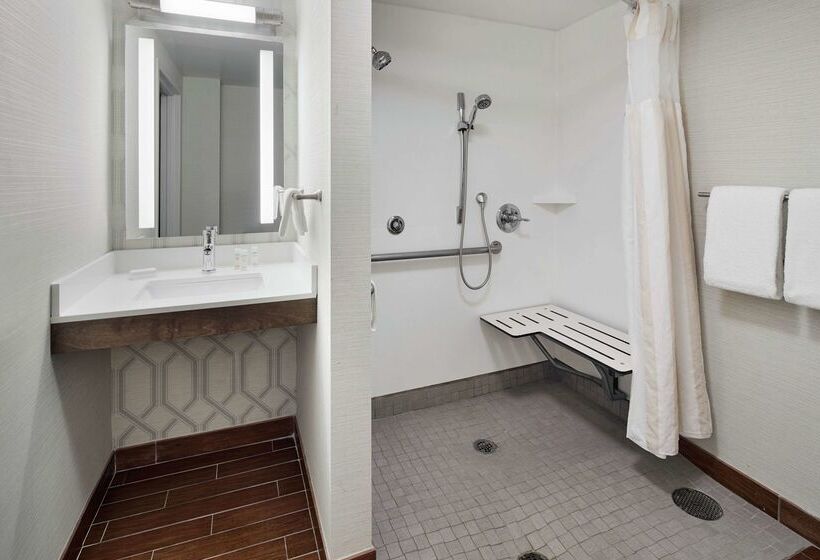 בית מלון כפרי Hilton Garden Inn Allentown West