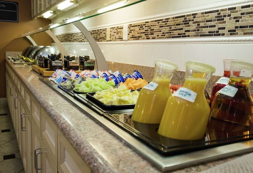 בית מלון כפרי Hilton Garden Inn Atlanta Northpoint