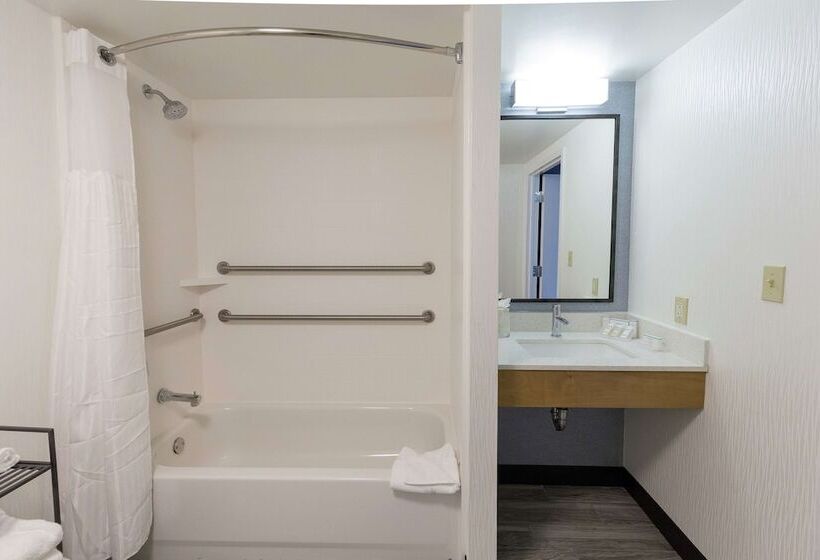 فندق Hilton Garden Inn Atlanta Northpoint