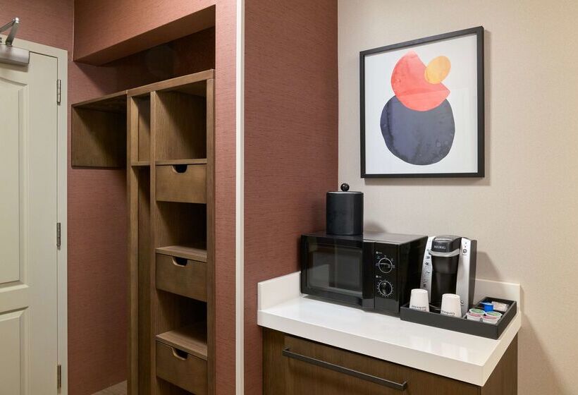 ホテル Hilton Garden Inn Bloomington