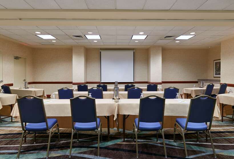 酒店 Hilton Garden Inn Charlotte Uptown