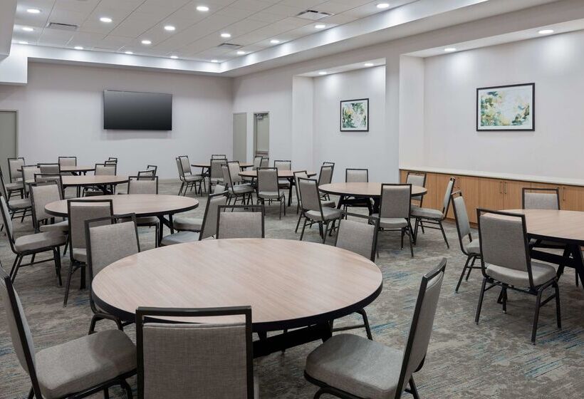 酒店 Hilton Garden Inn Charlotte Uptown