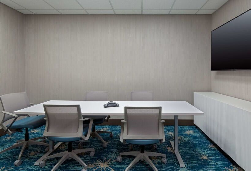 酒店 Hilton Garden Inn Charlotte Uptown