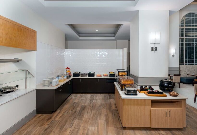 酒店 Hilton Garden Inn Charlotte Uptown