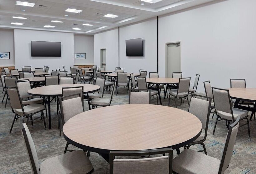 酒店 Hilton Garden Inn Charlotte Uptown