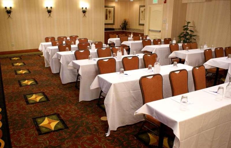 فندق Hilton Garden Inn Colorado Springs Airport