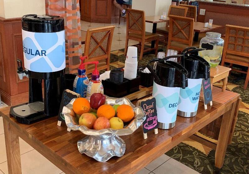 فندق Hilton Garden Inn Colorado Springs Airport