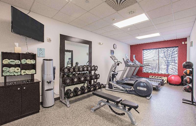 هتل Hilton Garden Inn Des Moines/urbandale