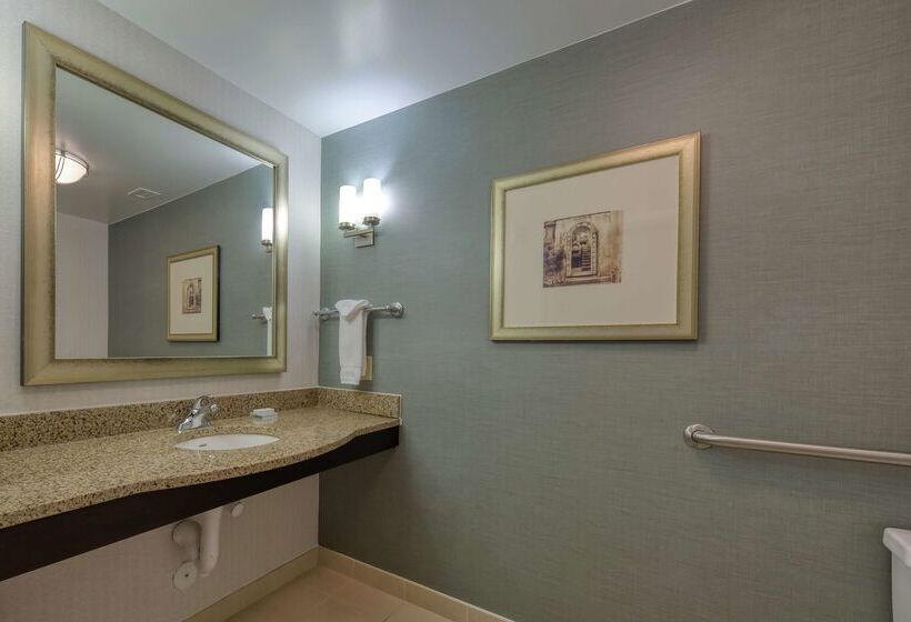 호텔 Hilton Garden Inn Durham Southpoint