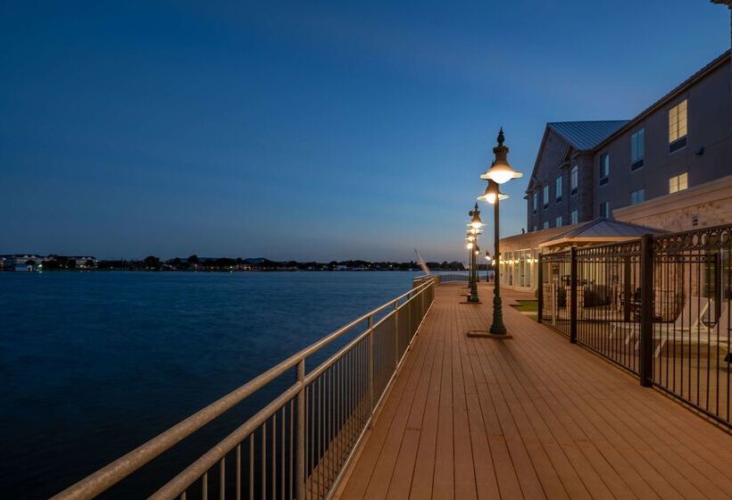 בית מלון כפרי Hilton Garden Inn Granbury