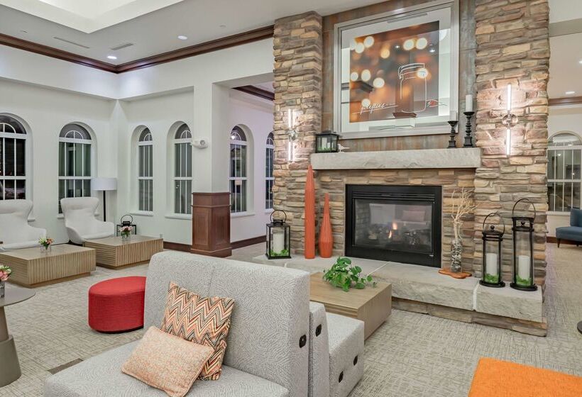 בית מלון כפרי Hilton Garden Inn Granbury