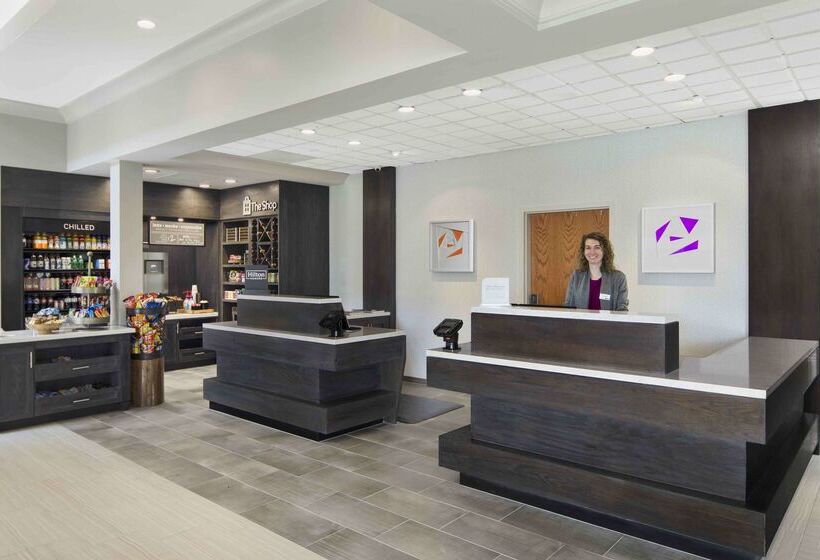 فندق Hilton Garden Inn Jackson/madison