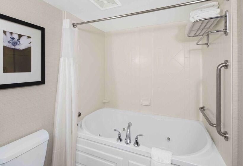 فندق Hilton Garden Inn Jackson/madison