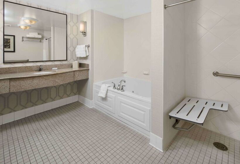 فندق Hilton Garden Inn Jackson/madison