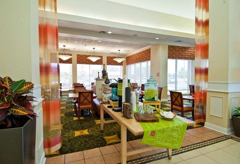 בית מלון כפרי Hilton Garden Inn Jackson Pearl