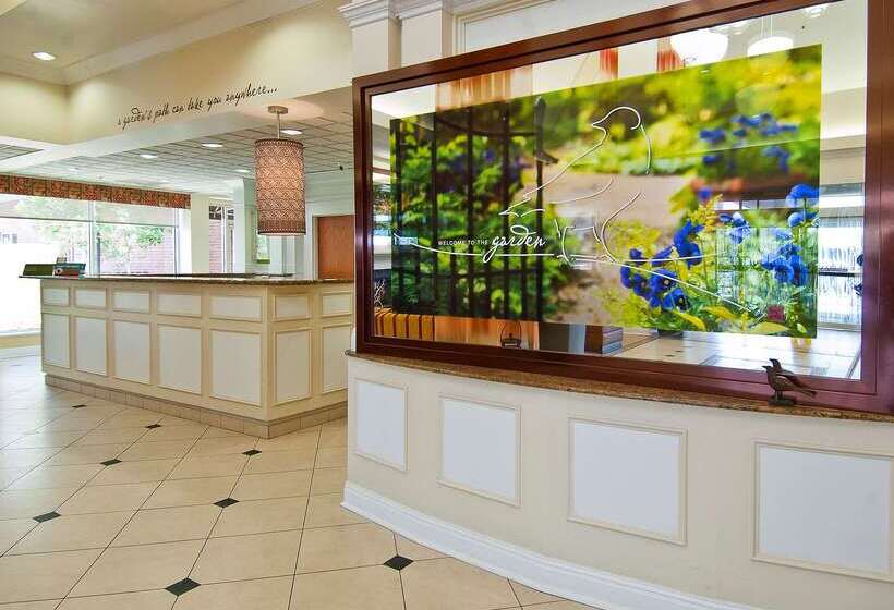 فندق Hilton Garden Inn Jackson Pearl