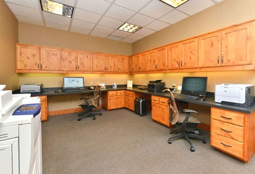 ホテル Hilton Garden Inn Kalispell