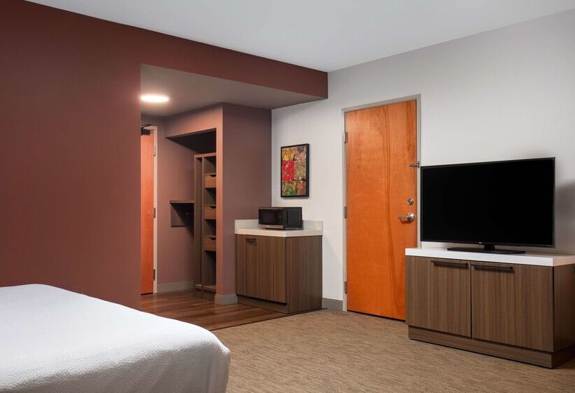 ホテル Hilton Garden Inn Kalispell