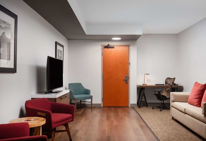 ホテル Hilton Garden Inn Kalispell