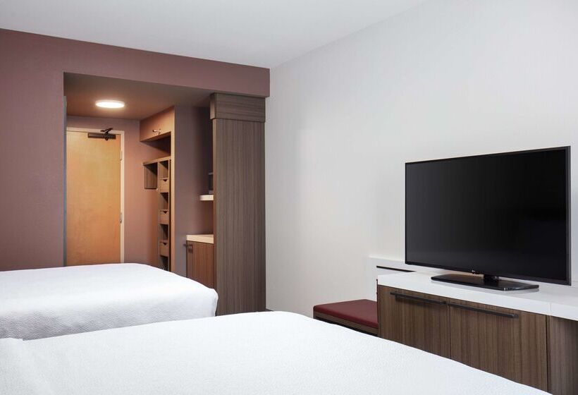 ホテル Hilton Garden Inn Kalispell