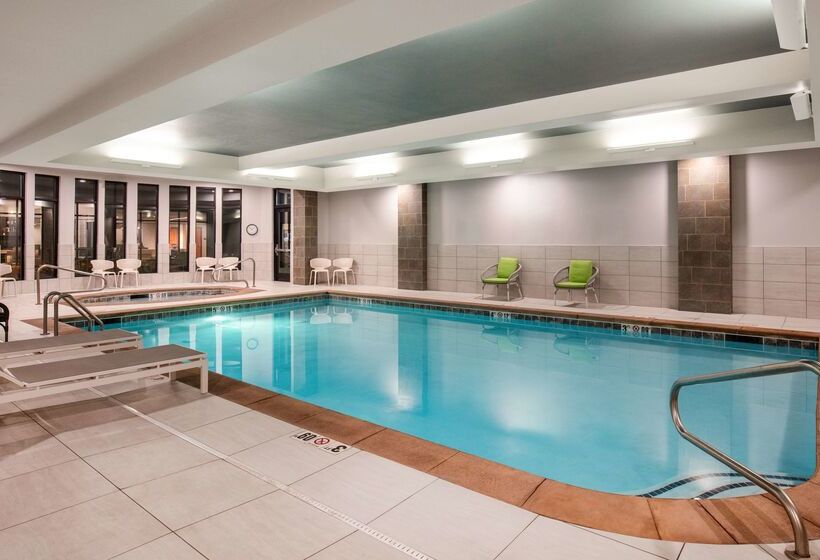 ホテル Hilton Garden Inn Kalispell