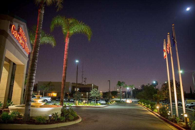 בית מלון כפרי Hilton Garden Inn Los Angeles Montebello