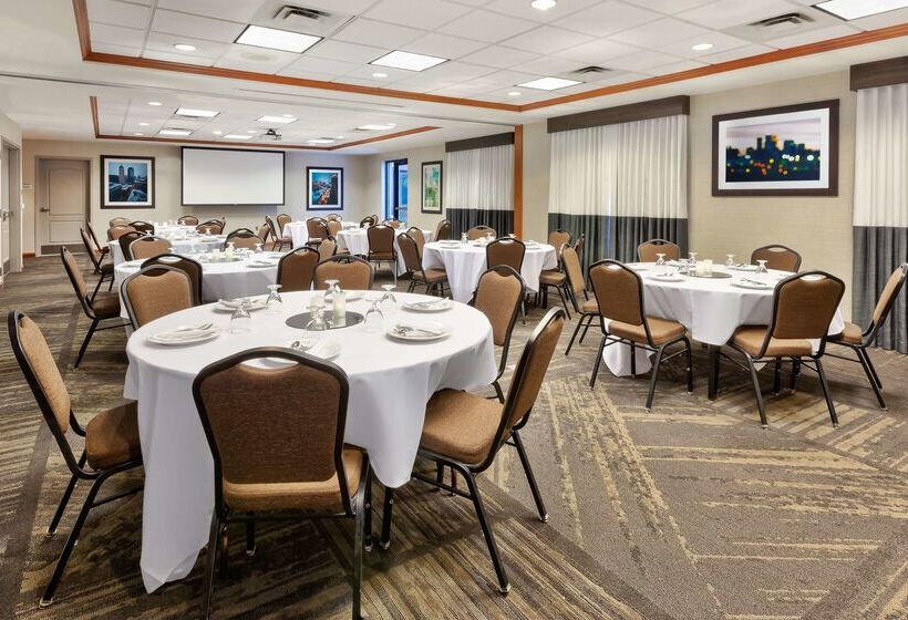 فندق Hilton Garden Inn Minneapolis   Maple Grove