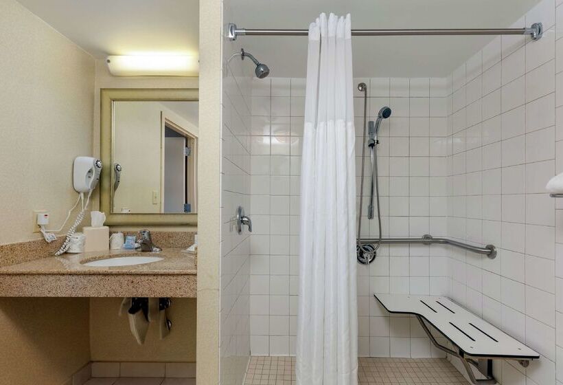 هتل Hilton Garden Inn Mobile West I 65/airport Blvd