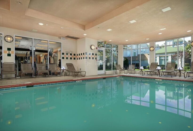 호텔 Hilton Garden Inn Newport News