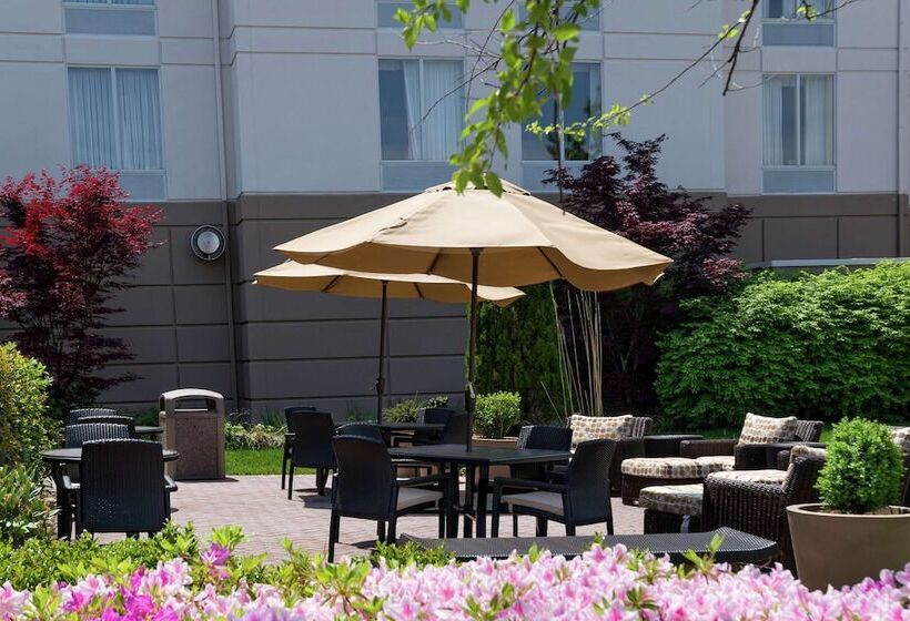 호텔 Hilton Garden Inn Newport News