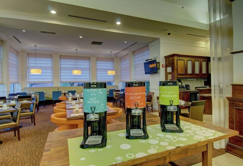 فندق Hilton Garden Inn Norwalk