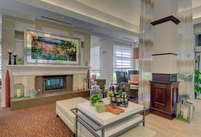 فندق Hilton Garden Inn Norwalk