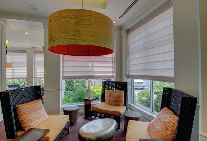 فندق Hilton Garden Inn Norwalk