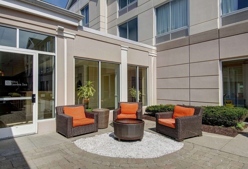 فندق Hilton Garden Inn Norwalk