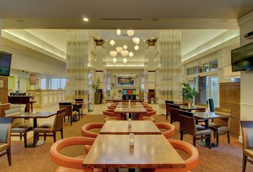 فندق Hilton Garden Inn Norwalk