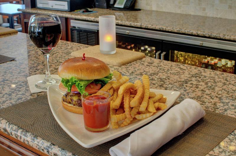 فندق Hilton Garden Inn Norwalk