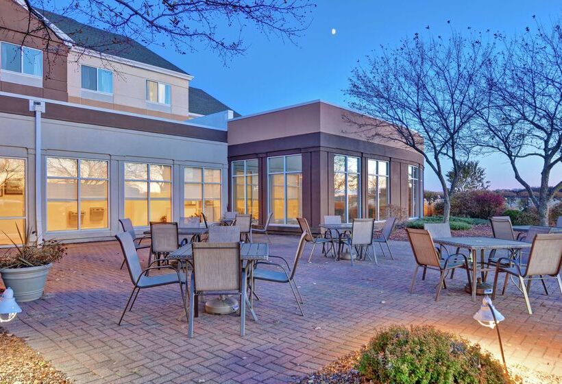 فندق Hilton Garden Inn Oshkosh