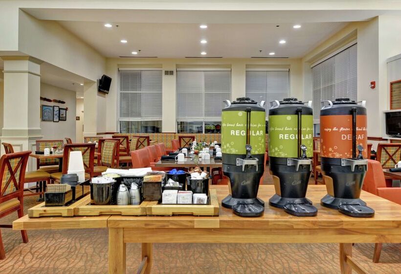 فندق Hilton Garden Inn Oshkosh