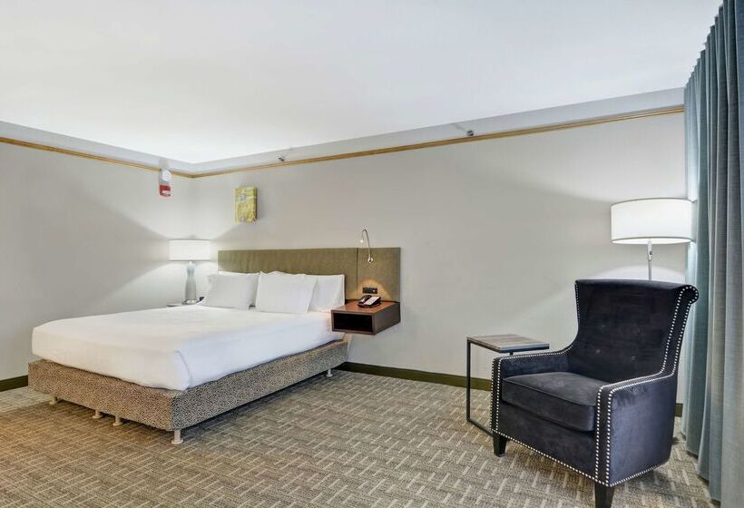 فندق Hilton Garden Inn Oshkosh