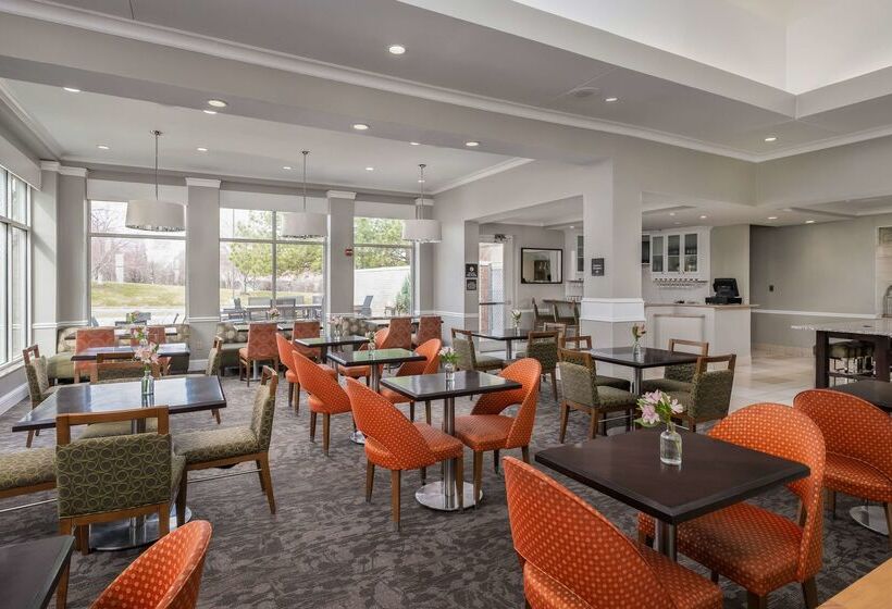 בית מלון כפרי Hilton Garden Inn Overland Park