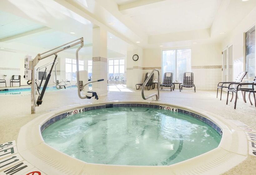 Отель Hilton Garden Inn Roanoke Rapids