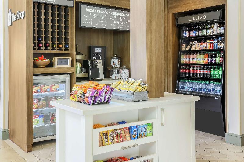 Отель Hilton Garden Inn Roanoke Rapids