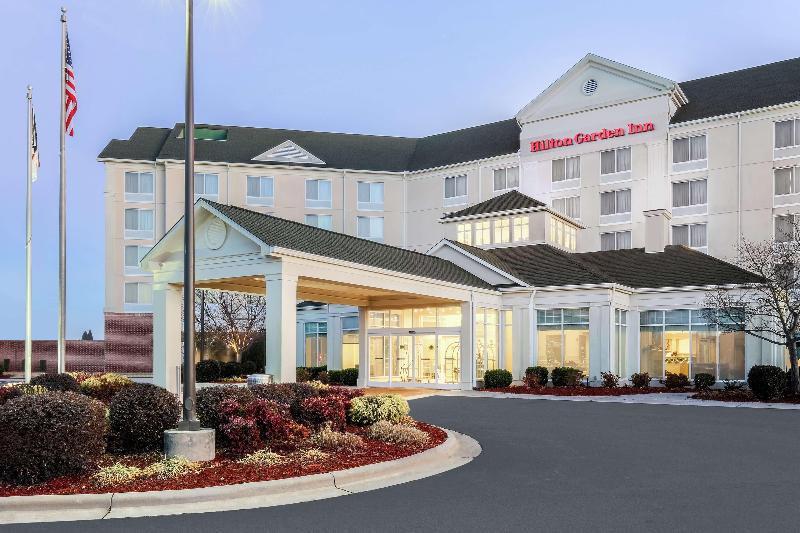 Отель Hilton Garden Inn Roanoke Rapids