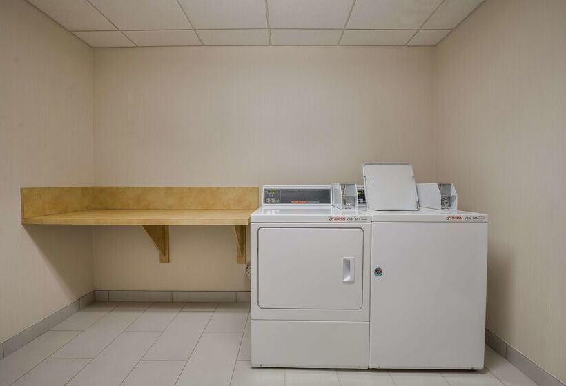 酒店 Hilton Garden Inn Rockford